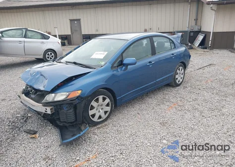 2008 Honda Civic Lx z USA, uszkodzony, nr VIN 1HGFA16518L072434